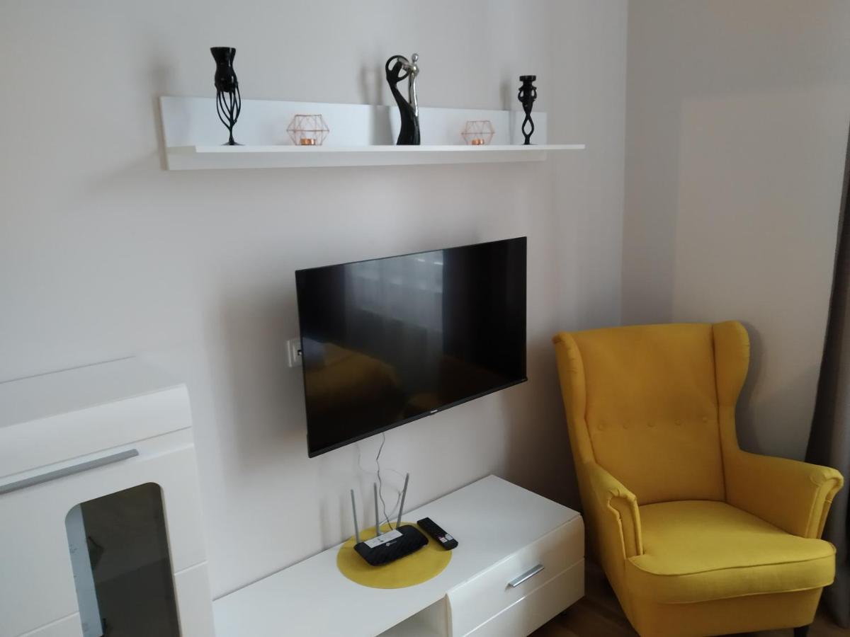 Apartment Topolowa 48 By Renters