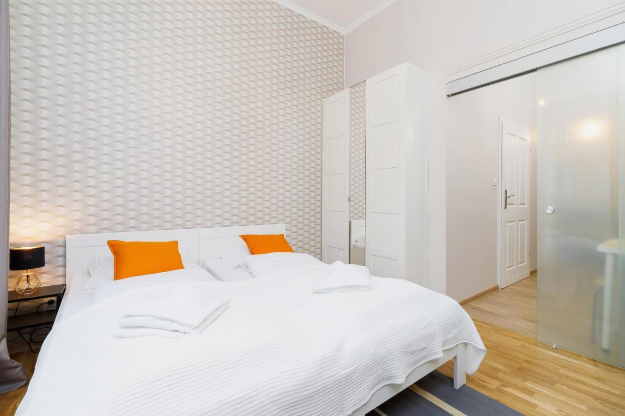 Apartment Topolowa 48 By Renters