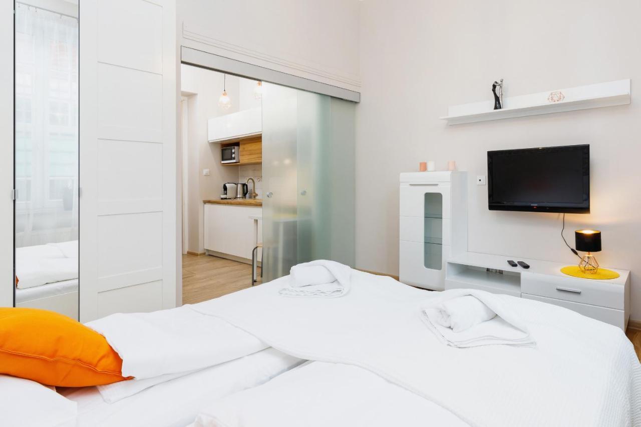 Topolowa 48 By Renters Apartment Krakau